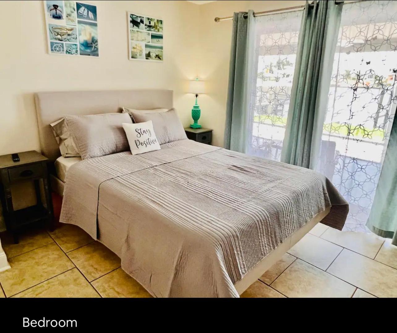 Cozy Home With One Bedroom Cape Coral Esterno foto